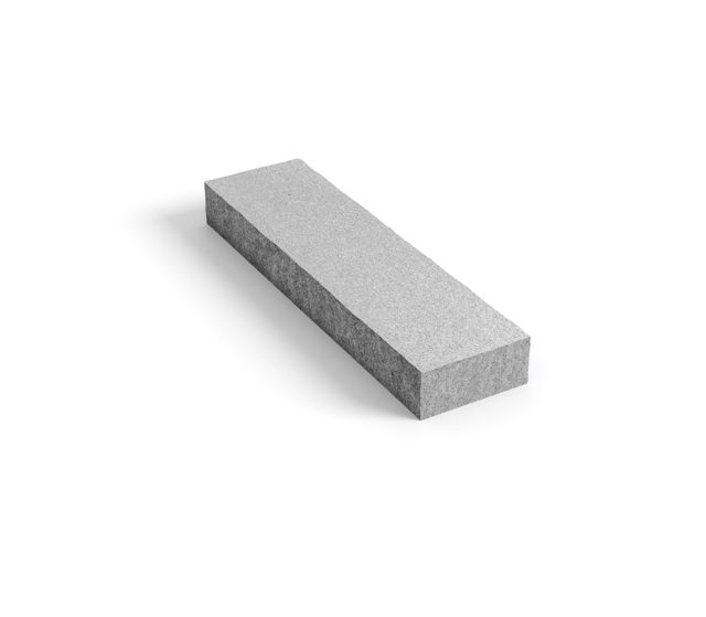 Produktbild på blocksteg i granit med måtten 1150x330x140mm i färgen Porto grå.