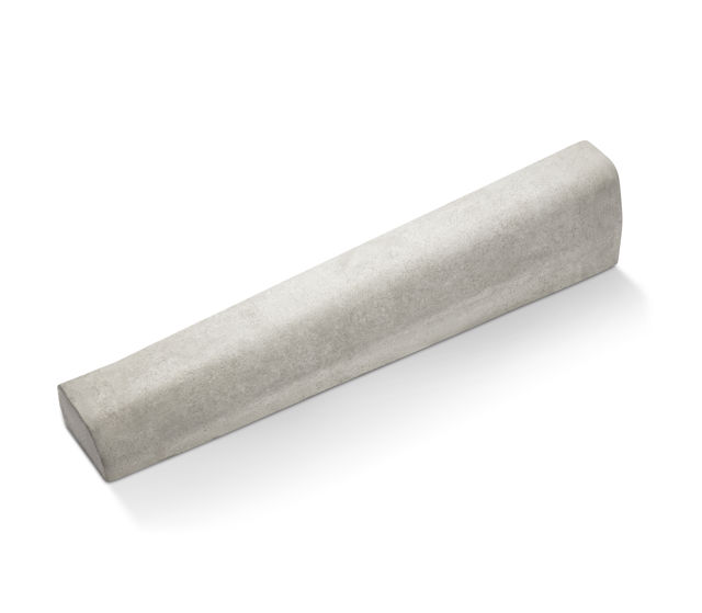 Produktbild på kantstödet G-Stöd;modell D9-7 mot vit bakgrund