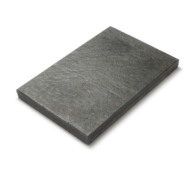 Produktbild på den stora rektangulära stenen Gerlux med måtten 400x600x45mm i färgen Hamburg black